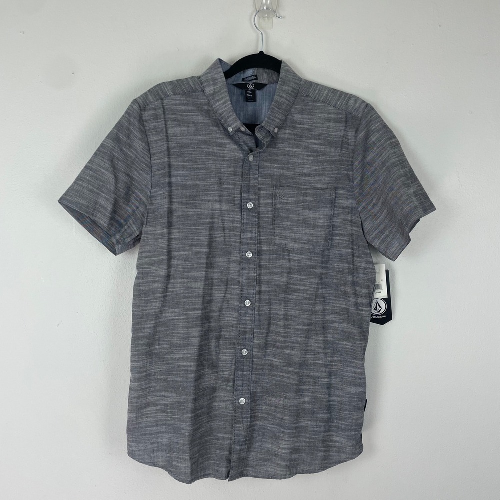 NWT Volcom Everett Oxford Mens M Gray Short Sleeve Button‎ Up Casual Shirt